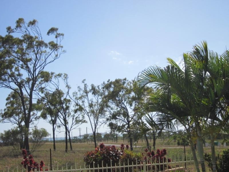 32 Brampton Drive, Bowen QLD 4805