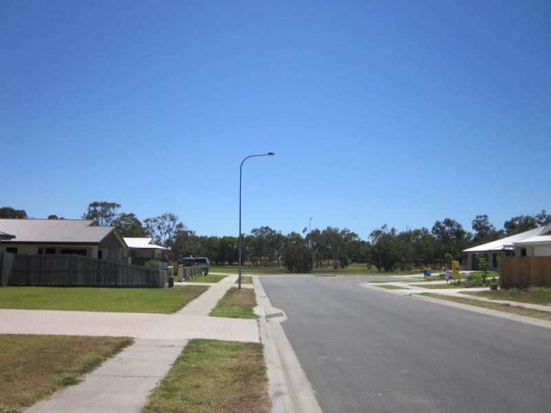 13 Lime Tree Court, Bowen QLD 4805