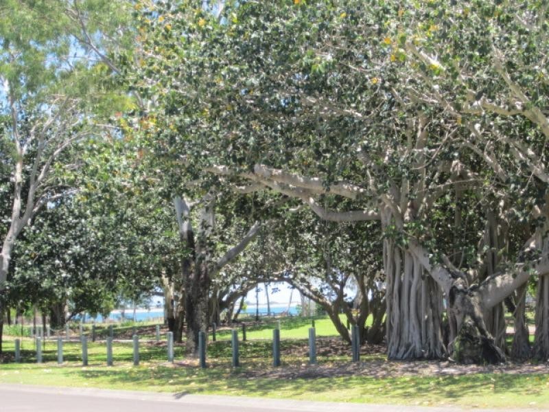 43 Horseshoe Bay Road, Bowen QLD 4805