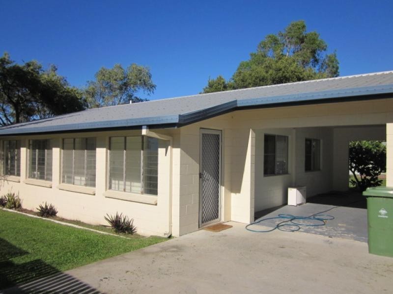57 Poole Street, Bowen QLD 4805