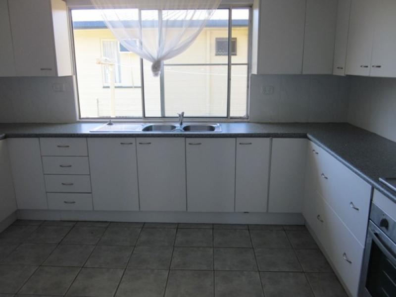 85 Powell  Street, Bowen QLD 4805
