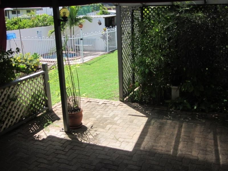 2a Sproule Street, Bowen QLD 4805