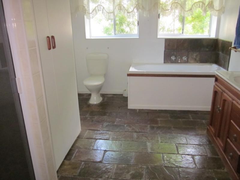 271 Euri Creek East Road, Bowen QLD 4805