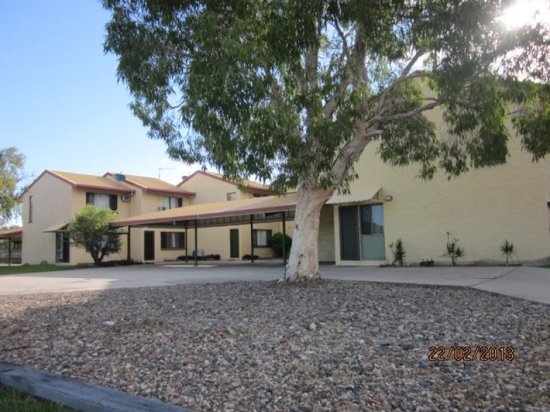 Unit 8  2a Powell Street BOWEN 4805, Bowen QLD 4805