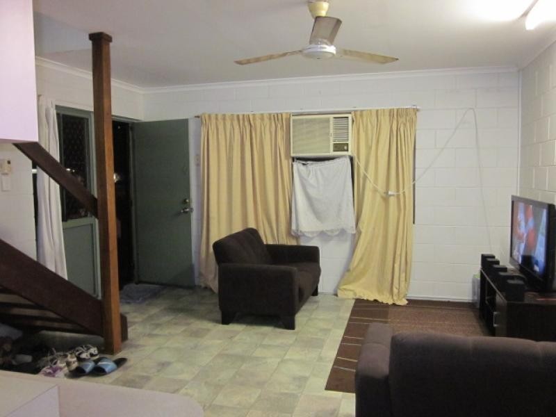 Unit 8  2a Powell Street BOWEN 4805, Bowen QLD 4805