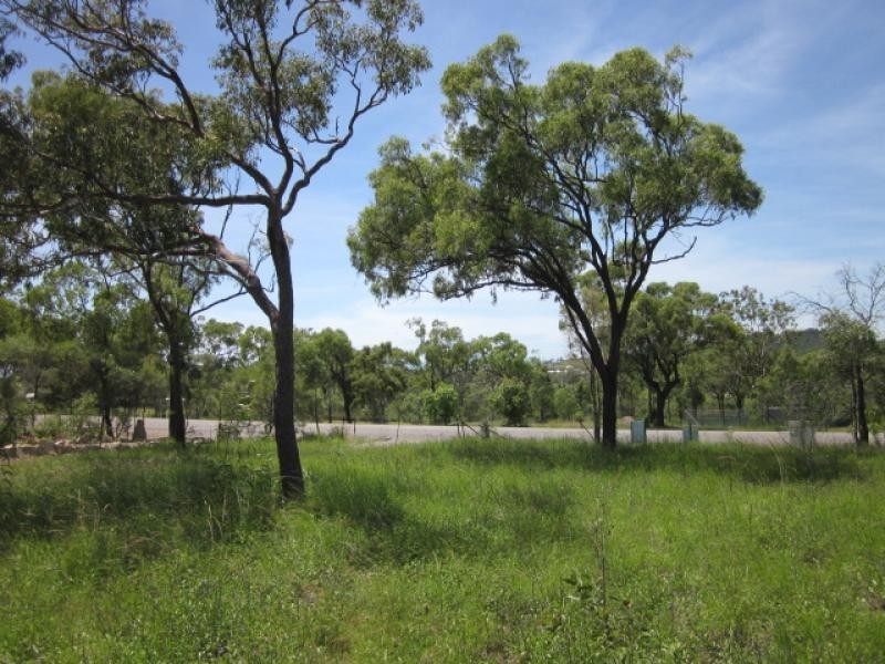 64 AFRICANDAR Road, Bowen QLD 4805