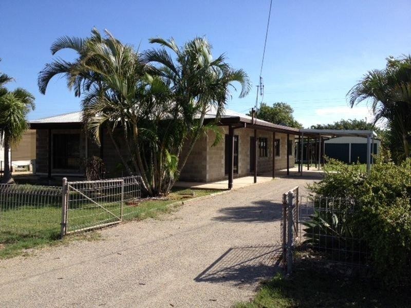 54 Lascelles Street, Bowen QLD 4805