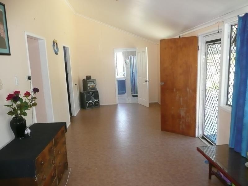 5 Leichhardt Street, Bowen QLD 4805