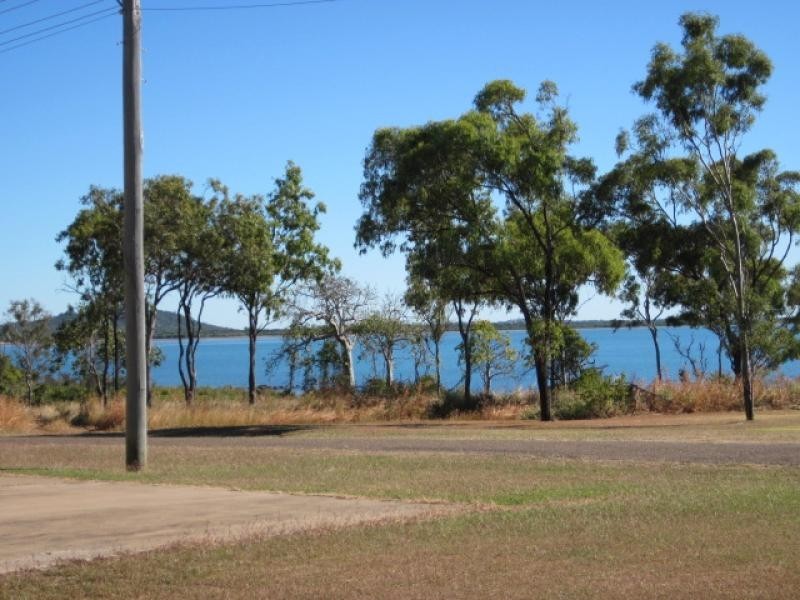 71 Whyte  Avenue BOWEN 4805, Bowen QLD 4805