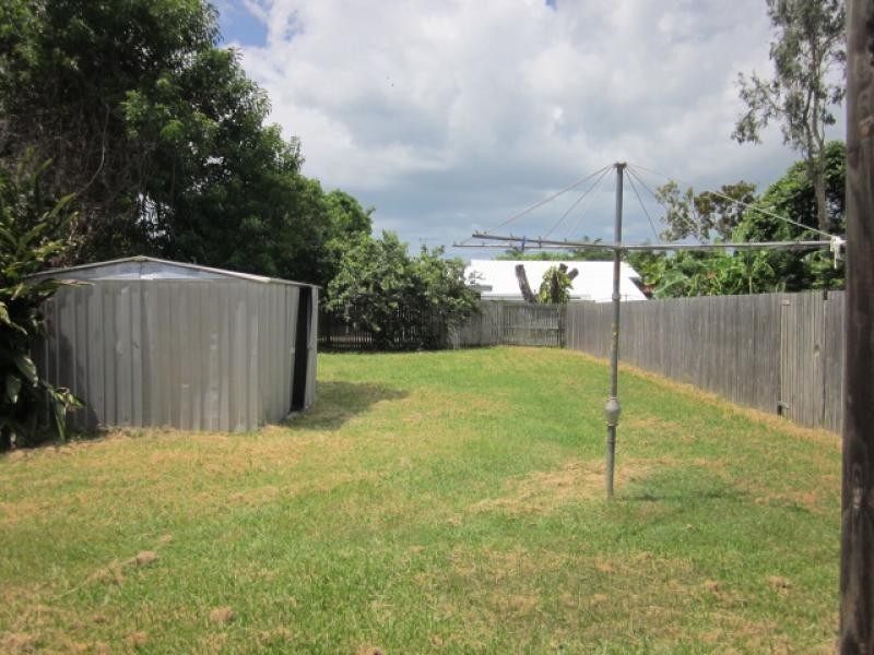 10 Marshall Street, Bowen QLD 4805