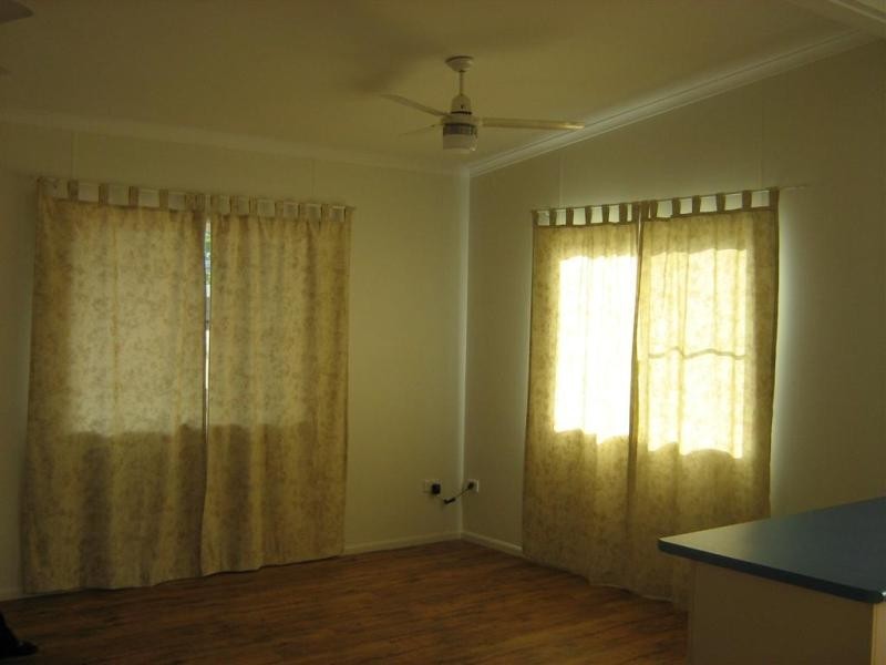 14 Lucinda Place, Bowen QLD 4805