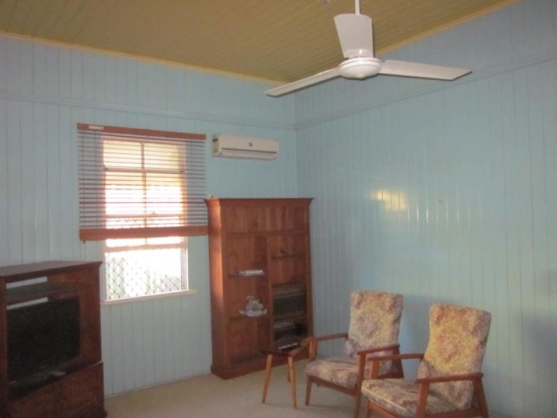 110 Herbert Street, Bowen QLD 4805