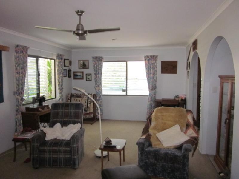 23 Argyle Street, Bowen QLD 4805