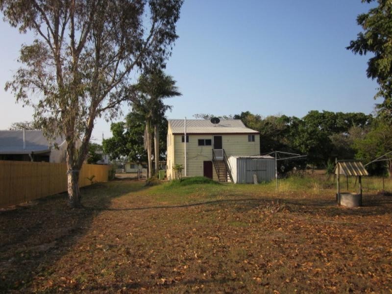 43 Lascelles Street, Bowen QLD 4805