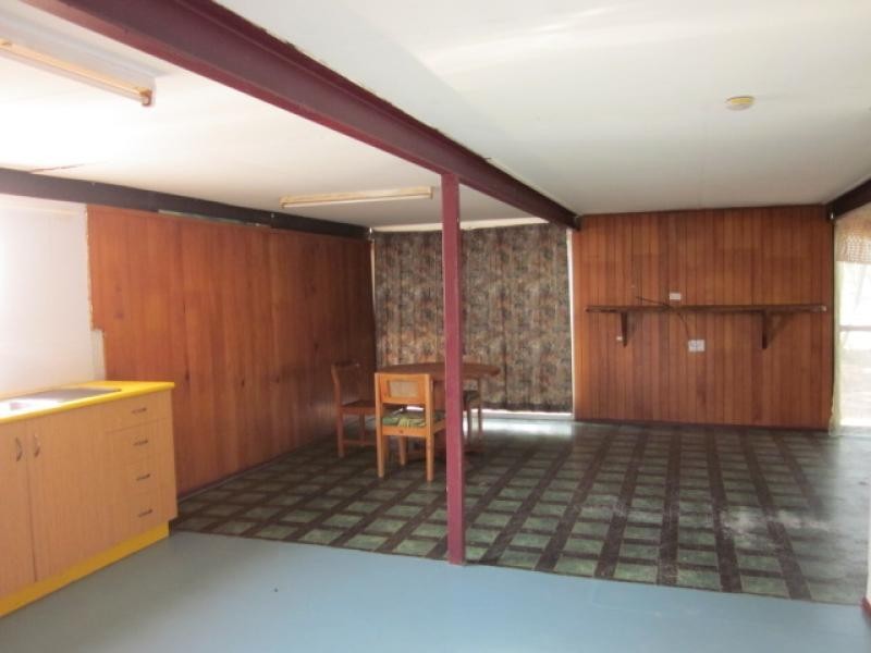 43 Lascelles Street, Bowen QLD 4805