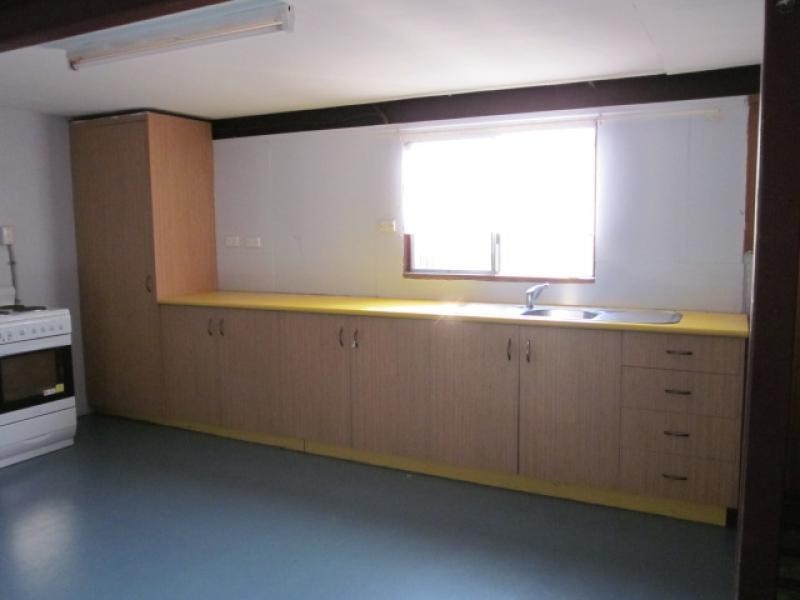 43 Lascelles Street, Bowen QLD 4805