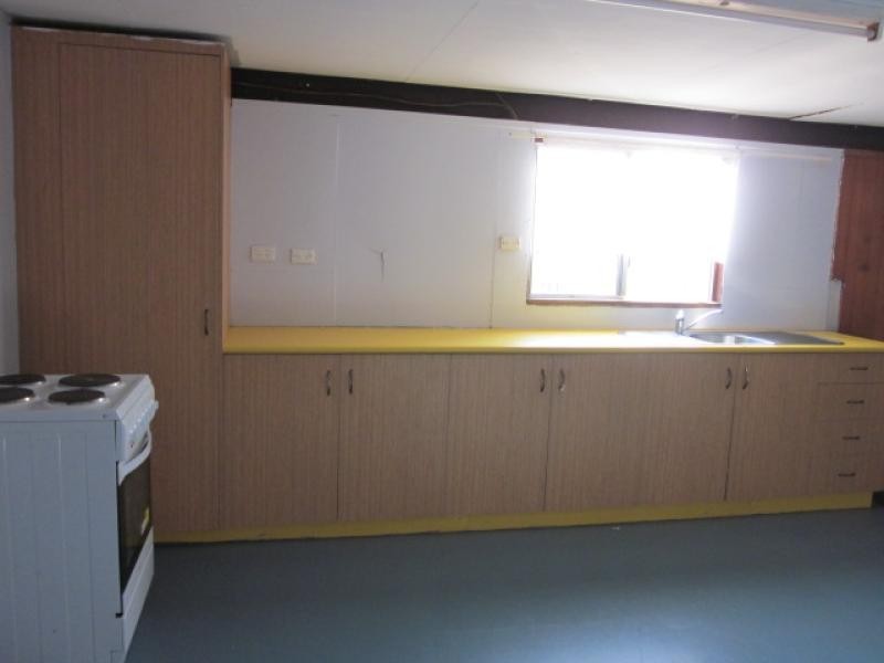 43 Lascelles Street, Bowen QLD 4805