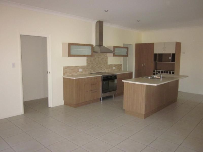 144 Ocean View Drive, Bowen QLD 4805