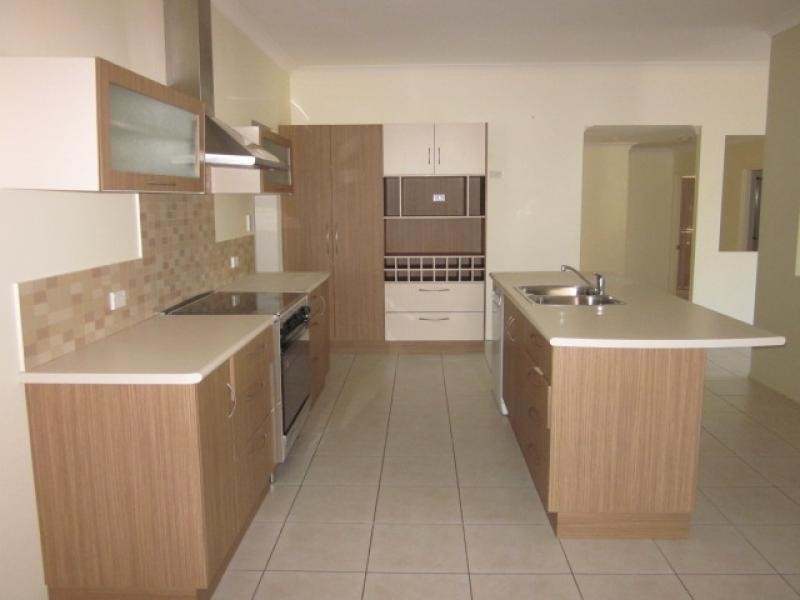144 Ocean View Drive, Bowen QLD 4805