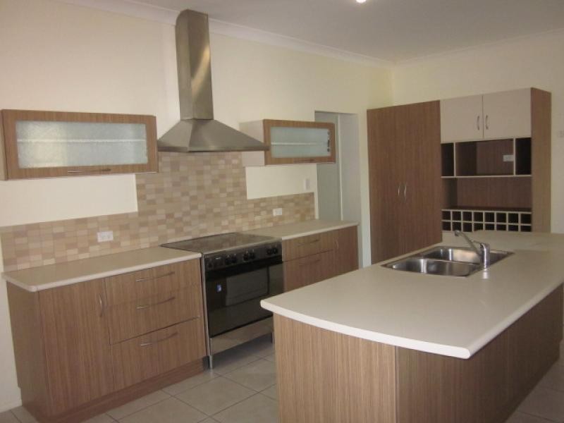 144 Ocean View Drive, Bowen QLD 4805