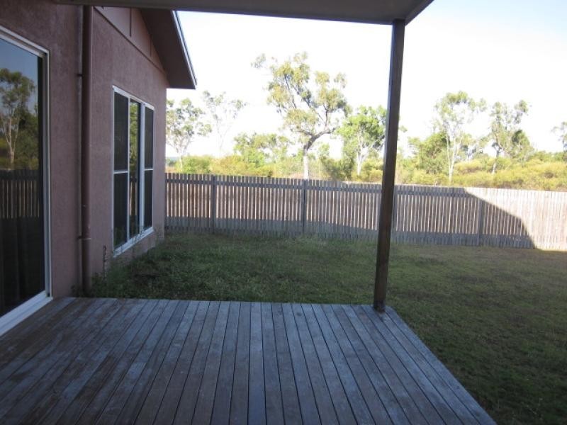 144 Ocean View Drive, Bowen QLD 4805