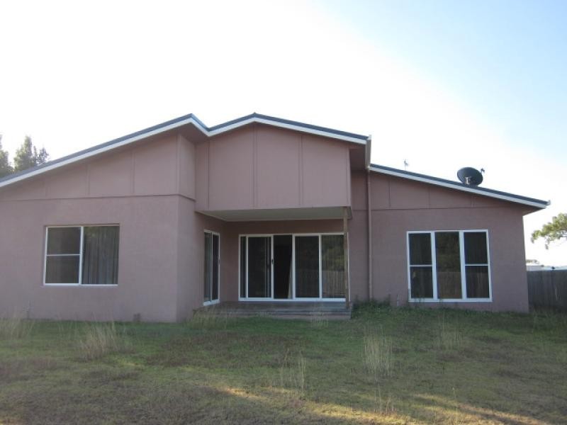 144 Ocean View Drive, Bowen QLD 4805