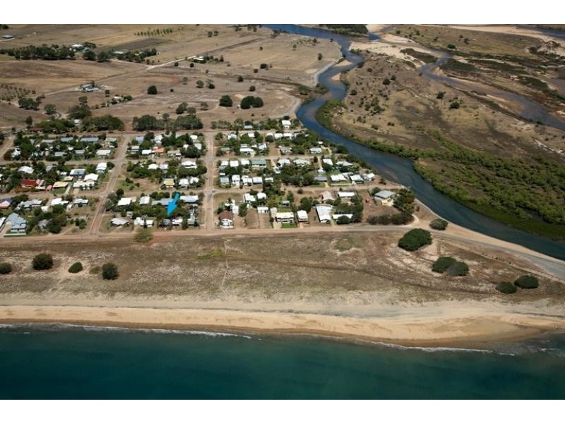 123 Esplanade, Bowen QLD 4805