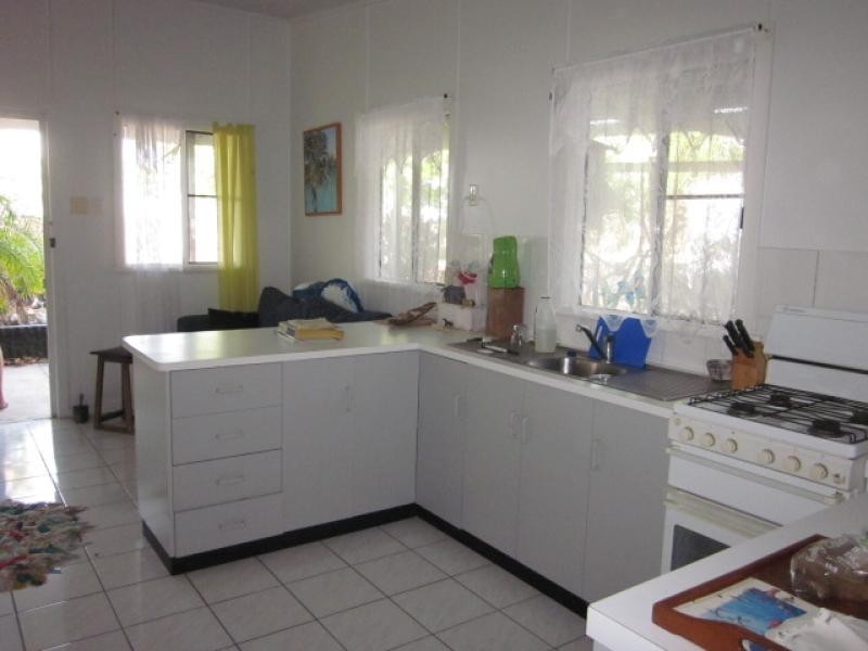 123 Esplanade, Bowen QLD 4805