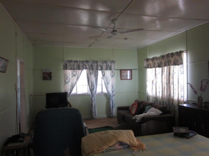 34 Brisbane Street, Bowen QLD 4805