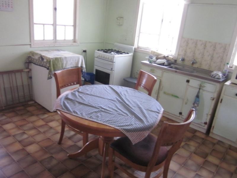 34 Brisbane Street, Bowen QLD 4805