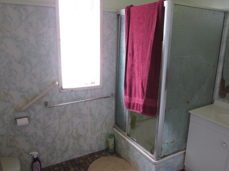 34 Brisbane Street, Bowen QLD 4805