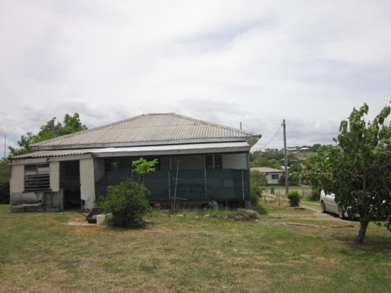 34 Brisbane Street, Bowen QLD 4805