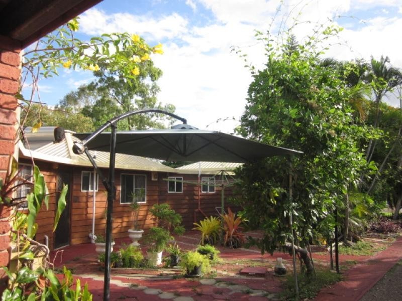 24 Baxter Avenue, Bowen QLD 4805