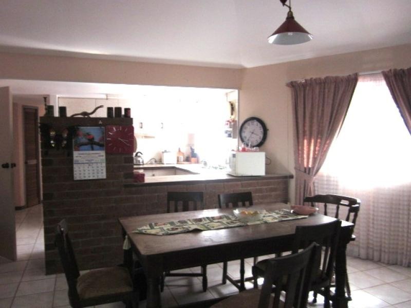 24 Baxter Avenue, Bowen QLD 4805