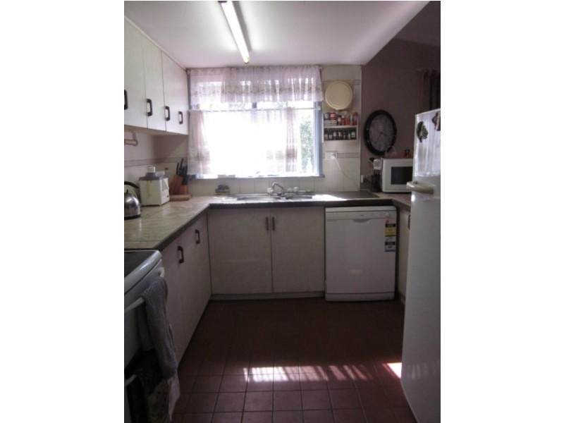 24 Baxter Avenue, Bowen QLD 4805