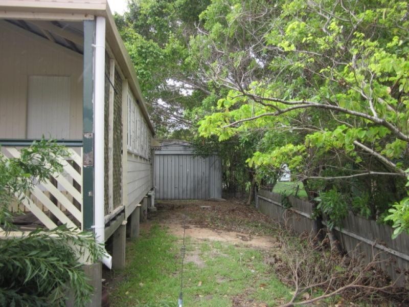 104 Powell Street, Bowen QLD 4805