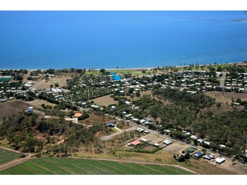 67 Golf Links Road, Bowen QLD 4805