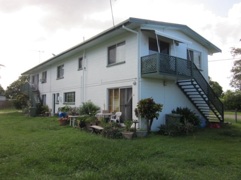 39 Gloucester Street, Bowen QLD 4805