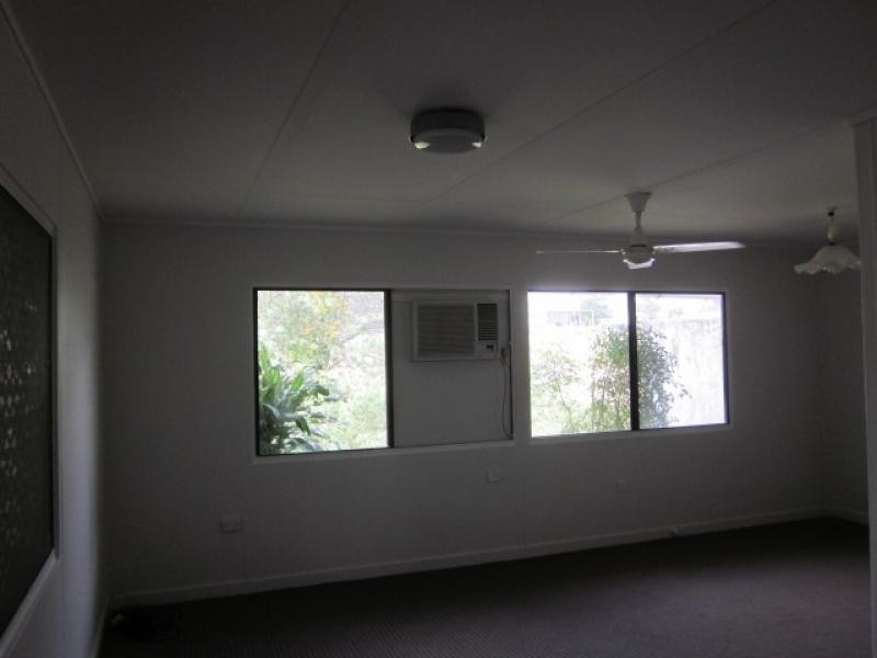 L2 Pearle Place, Bowen QLD 4805