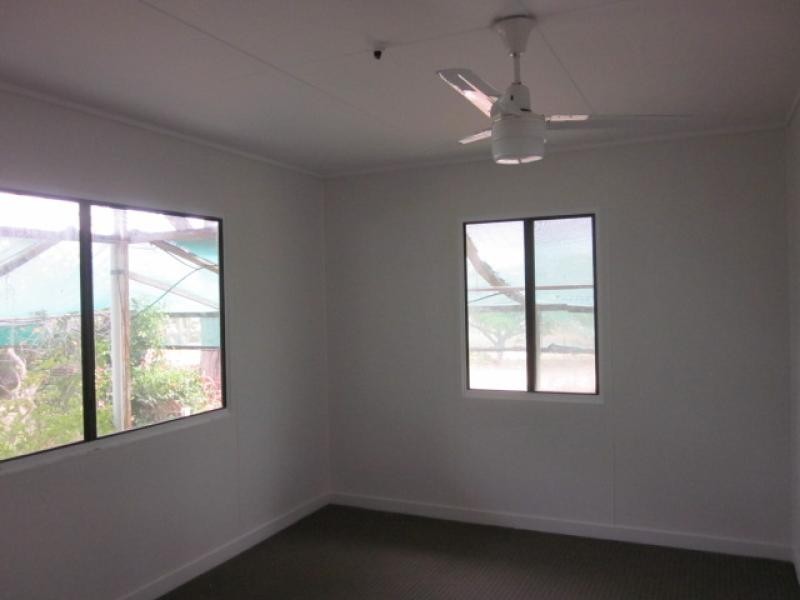 L2 Pearle Place, Bowen QLD 4805