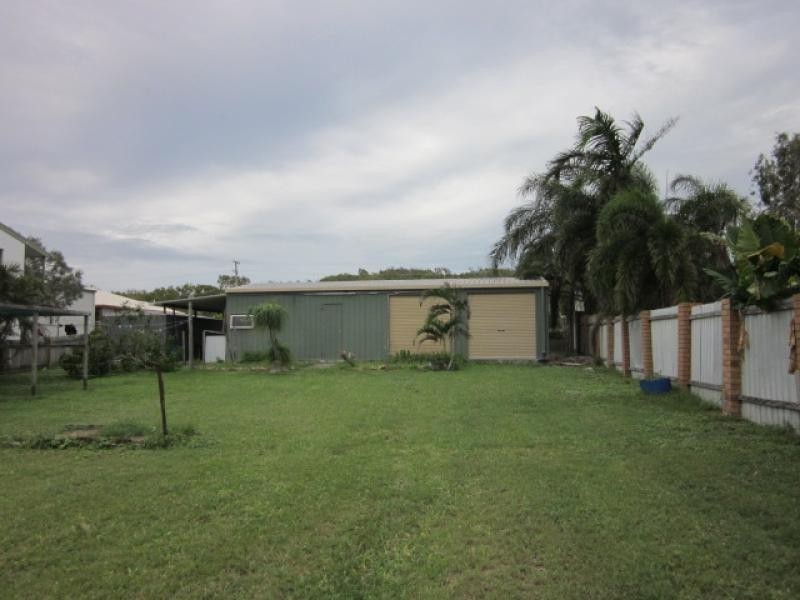 30 Wentworth Street, Bowen QLD 4805