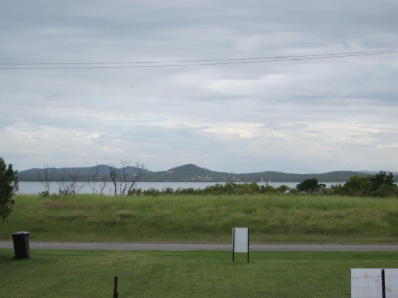 30 Wentworth Street, Bowen QLD 4805