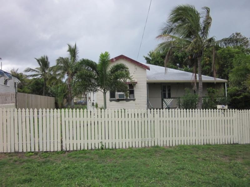 104 Powell Street BOWEN 4805, Bowen QLD 4805