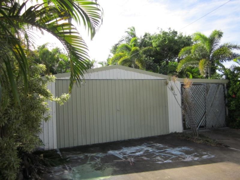 36 Gloucester Street, Bowen QLD 4805