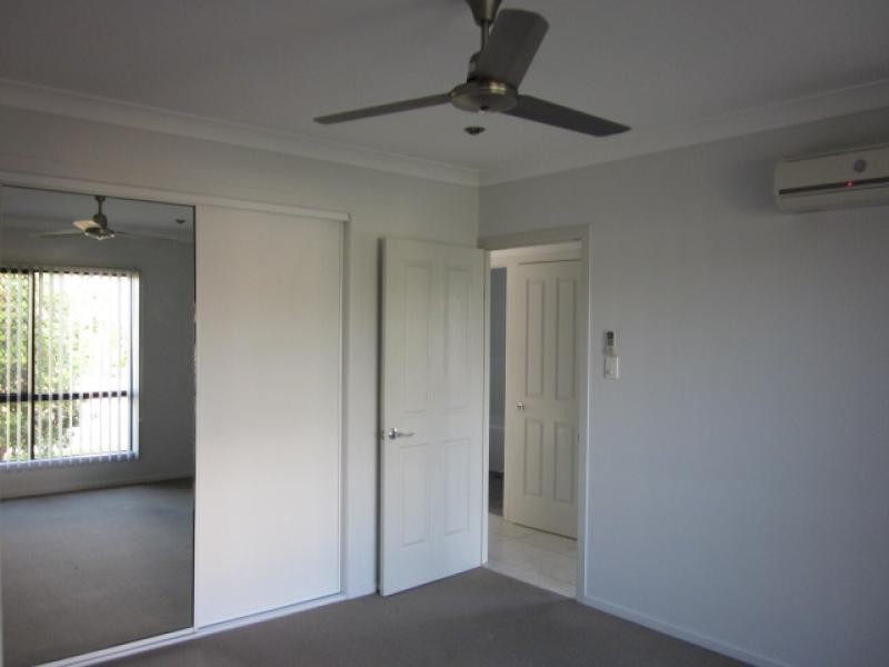 4/25 Don Street, Bowen QLD 4805