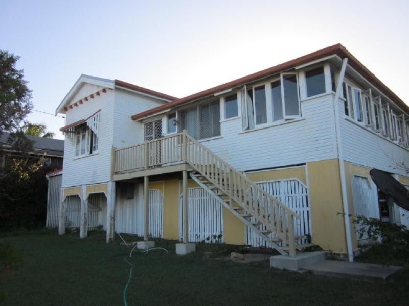 70 Gordon Street, Bowen QLD 4805
