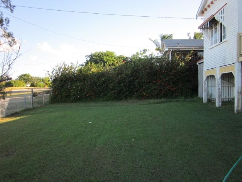 70 Gordon Street, Bowen QLD 4805