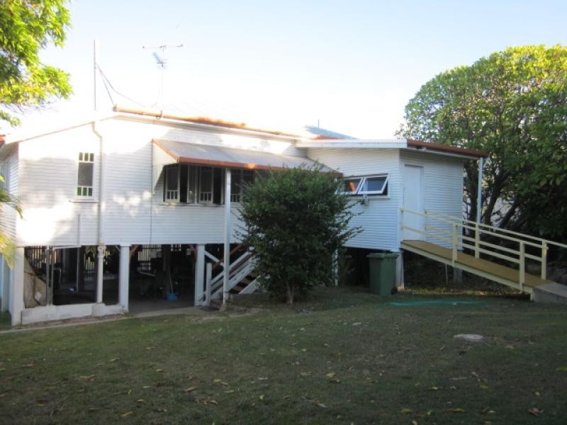 70 Gordon Street, Bowen QLD 4805