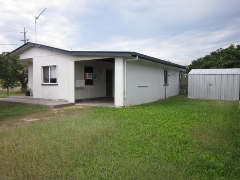 1 Cowan Lane, Bowen QLD 4805