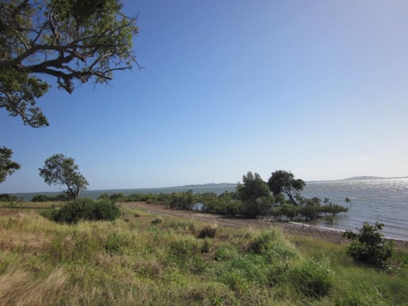 12 Bayside Court, Bowen QLD 4805